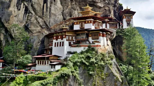 Бутан и Китай планируют реализовать «трехэтапную дорожную карту»