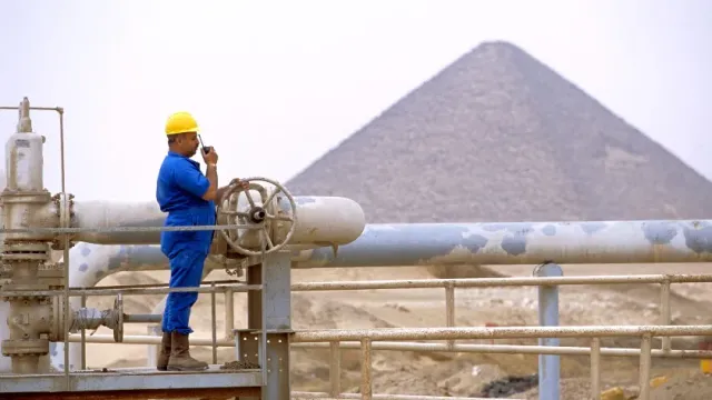 Египет сталкивается с сокращением добычи газа и проблемами с электроэнергией