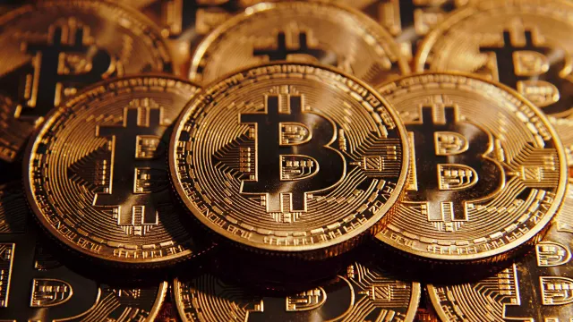 Горячая новость | Стоимость биткоина вновь обновила исторический рекорд
