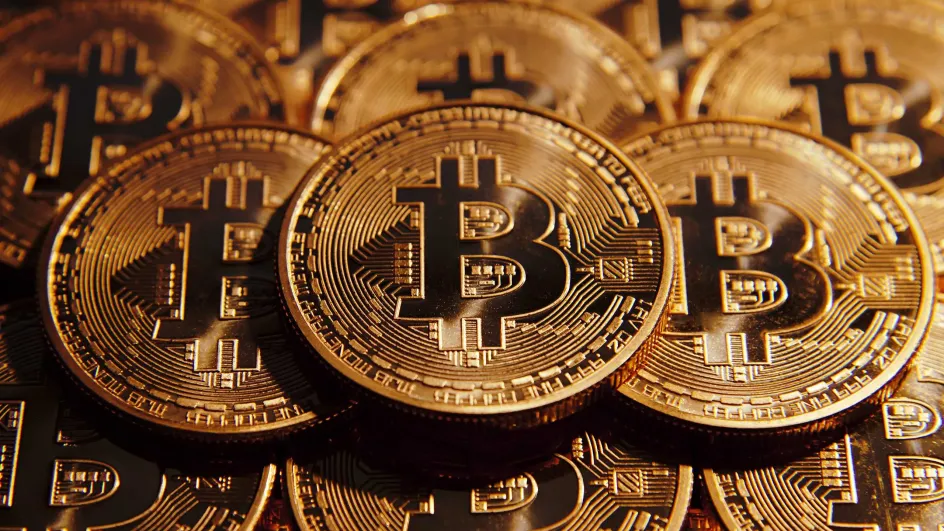 Стоимость биткоина вновь обновила исторический рекорд Стоимость биткоина вновь обновила исторический рекорд
