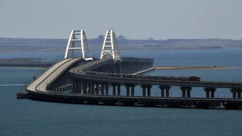 МК: Навигаторы не видят Крымский мост, а цены на полуострове растут