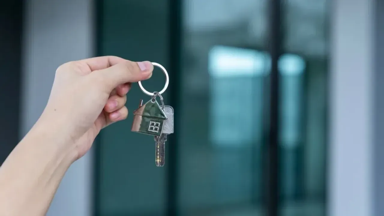 Россиянам подарят квартиры: Роды изменят всё!