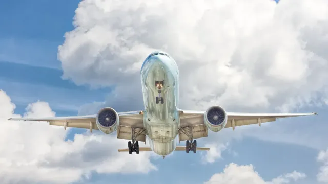 Авиаэксперт рассказал, что ждет Boeing за разваливающиеся в воздухе фюзеляжи