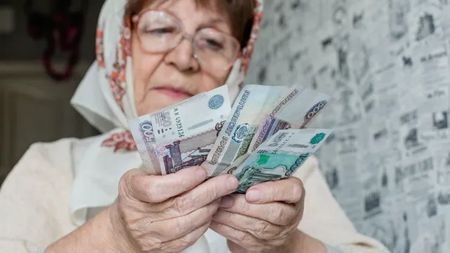 Горячая новость | Экономист предложил радикальное решение для быстрого и заметного роста пенсий