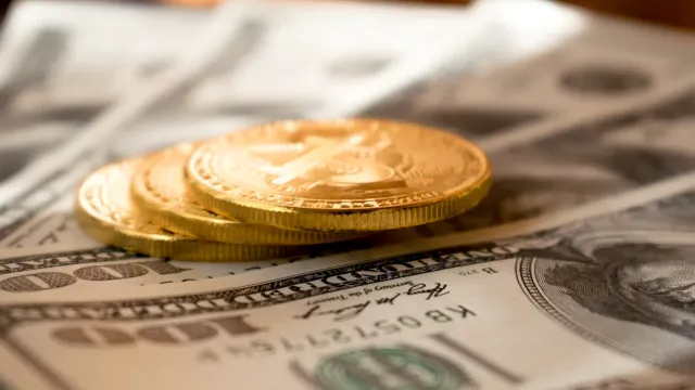 Финансист Голубовский спрогнозировал биткоин по $80 000 после коррекции и халвинга