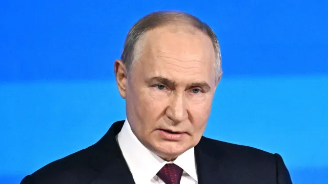 Путин: МРОТ превысит 22 000 рублей в следующем году