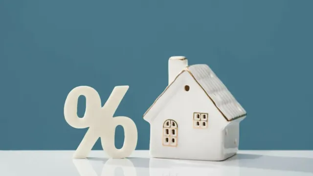 Горячая новость | Россиянам посоветовали брать ипотеку в ближайшее время