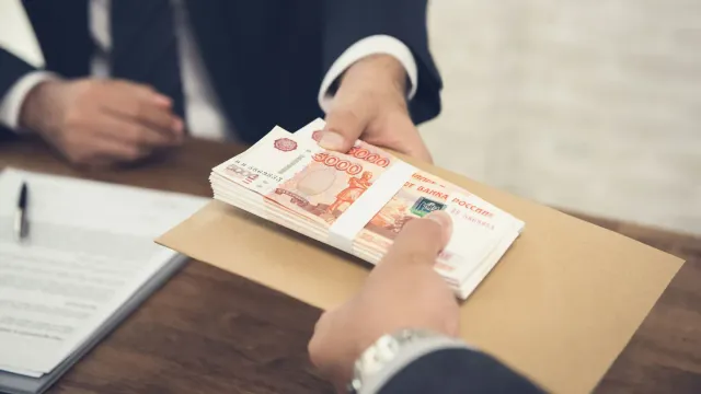 Горячая новость | Россиянам рекомендовали отложить оформление кредитов до конца года