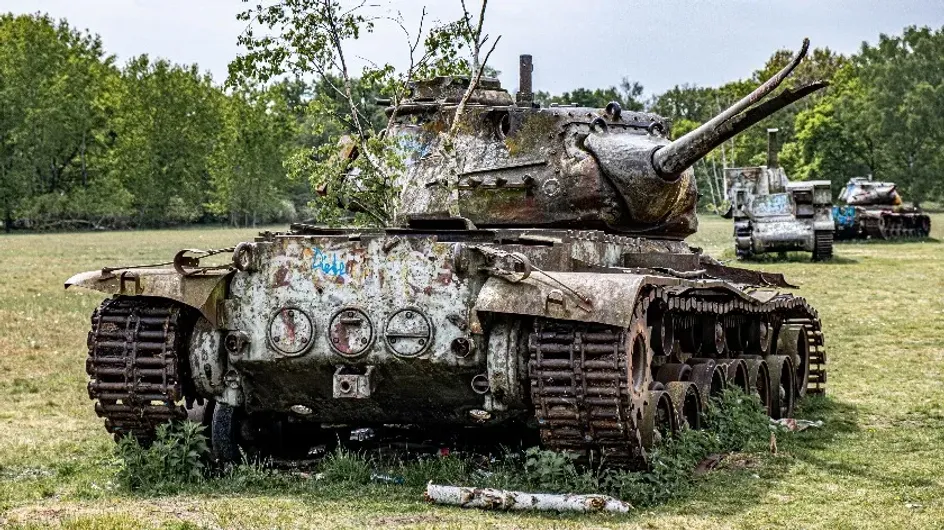 RG.RU: Германия предложила солдатам ВС Украины способ защитить «Леопарды» от мин армии РФ