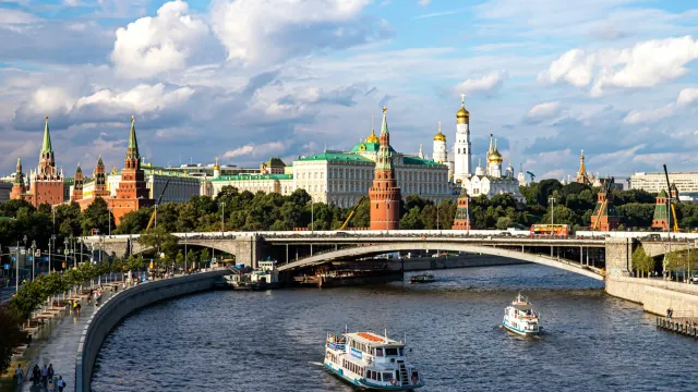 Горячая новость | Песков объяснил, почему Россия стала четвертой экономикой мира по ППС