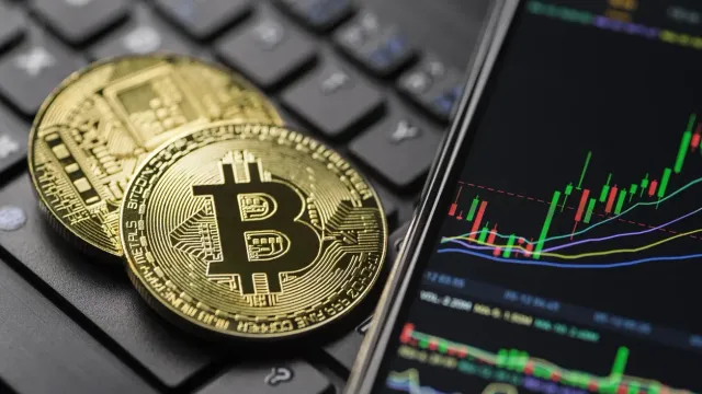 Горячая новость | Назван курс биткоина после новых рекордов