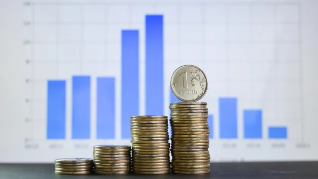 Горячая новость | В России предложили вернуться к советским практикам в экономике