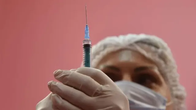 В Италии уничтожат 15 млн доз устаревшей вакцины от COVID-19
