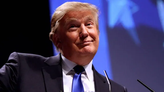 Горячая новость | Дональд Трамп оценил состояние российской экономики