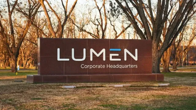 Акции Lumen Technologies падают после сообщения об убытках почти в 9 млрд долларов