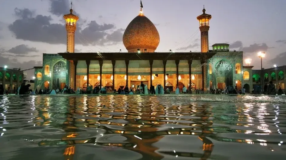 РИА Новости: Как живут в Иране и зачем туда ехать туристу, страна солнца и шафрана