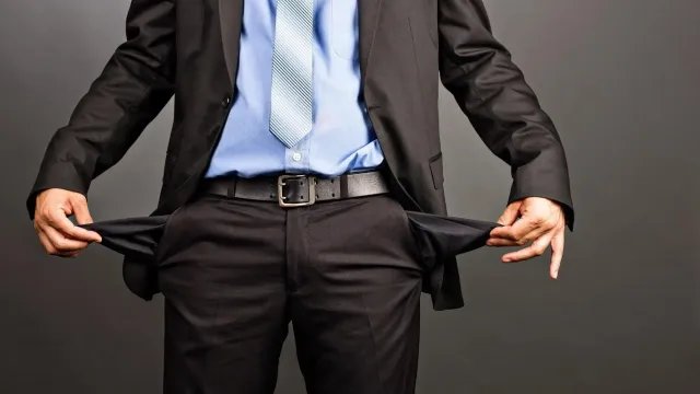 Горячая новость | Финансист объяснила рост числа банкротов в России