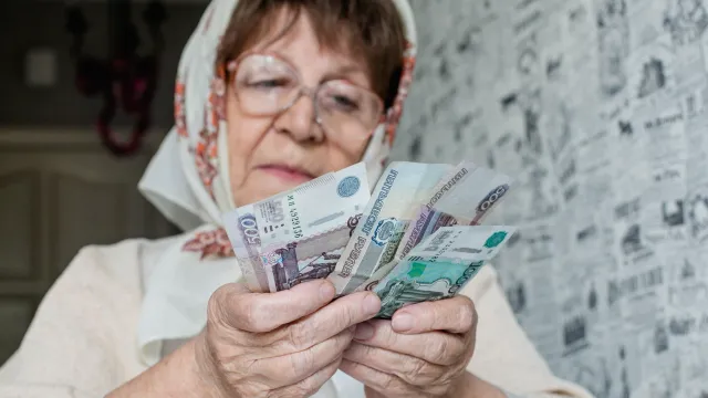 Минимальную пенсию россиян предлагают повысить до 35 тыс. рублей