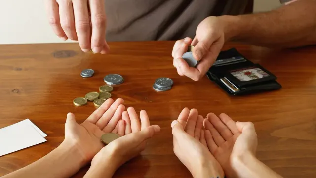 Горячая новость | Россиянам рассказали, как решить свои финансовые проблемы