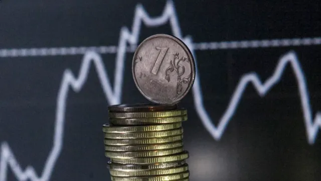 Горячая новость | Россиянам рассказали, какой подход спасет их от инфляции