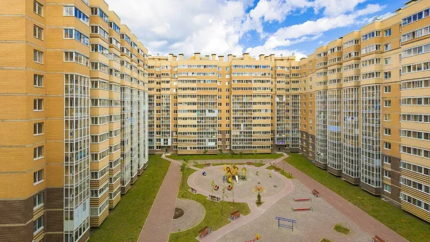 Спрос на покупку нового жилья в Ленинградской области и в Петербурге вырос на 30%