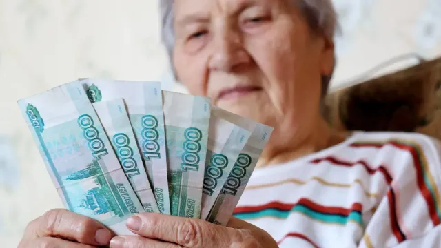 Горячая новость | Россиянам рассказали, как увеличить свою пенсию на 70%