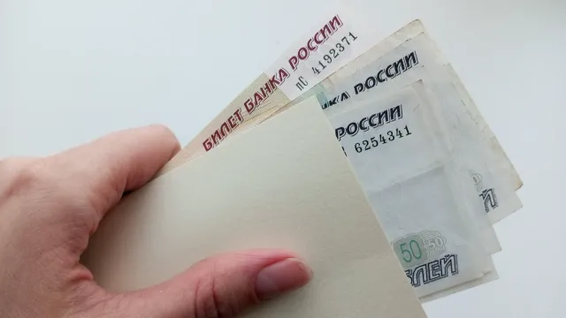 Горячая новость | В 2026 году темпы выхода россиян из тени упадут в разы