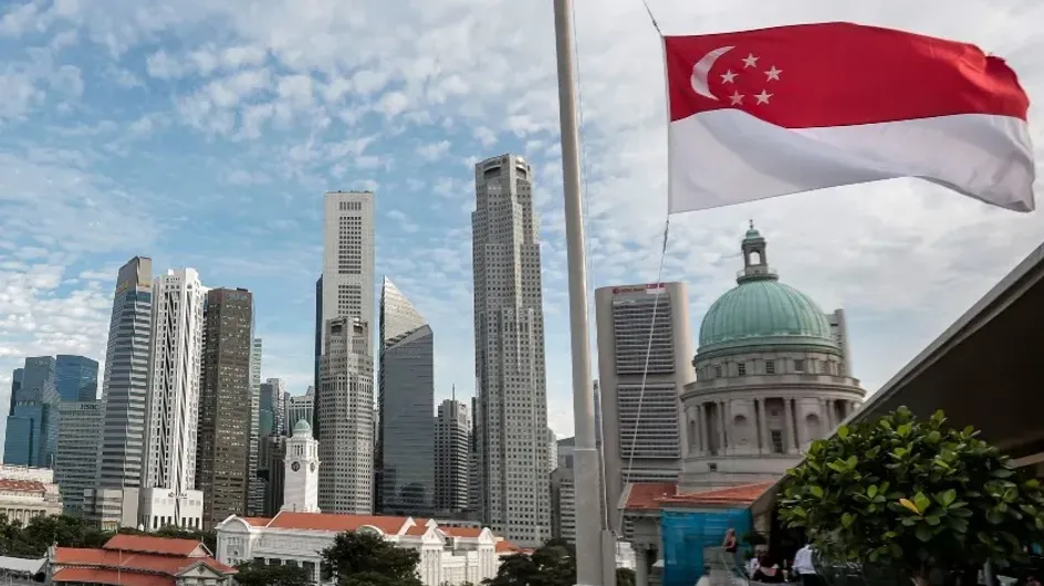 Налоговое повышение в Сингапуре привело к снижению интереса иностранных покупателей к...