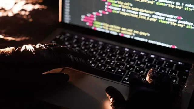 Горячая новость | Мошенники придумали новую двухэтапную схему для обмана россиян