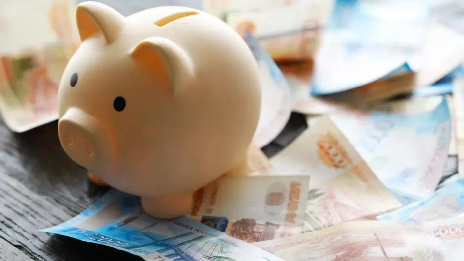 Эксперт предупредил россиян о новом снижении ставок по вкладам Эксперт предупредил россиян о новом снижении ставок по вкладам