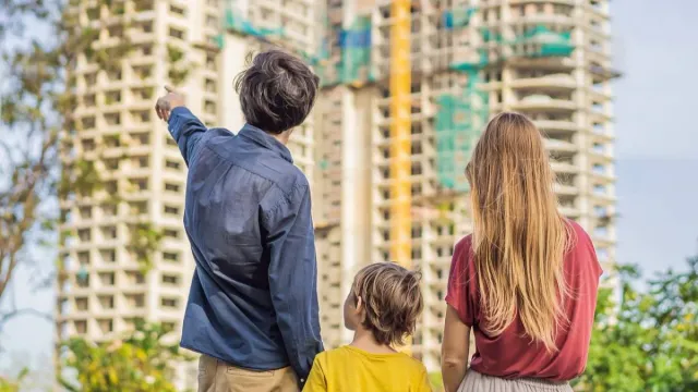 Горячая новость | В ЦБ сообщили о рекордном росте объемов выдачи семейной ипотеки