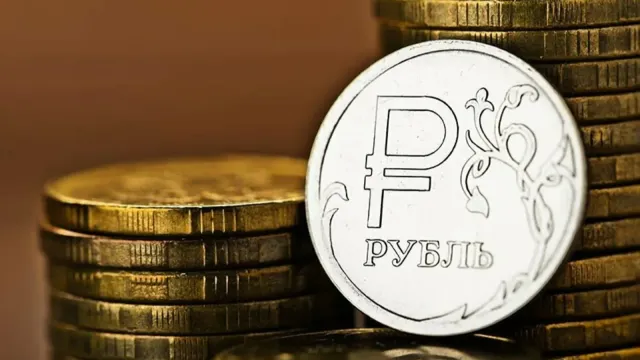 Горячая новость | Экономист объяснил, почему России вредит укрепление рубля