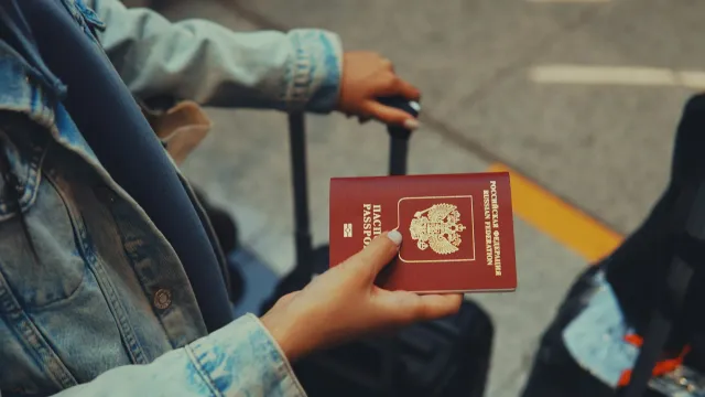 Шенгенская виза подорожает в июне: новые расценки