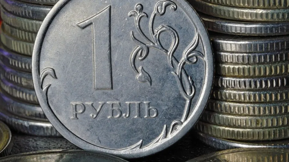 В России назвали рубль слишком крепким В России назвали рубль слишком крепким